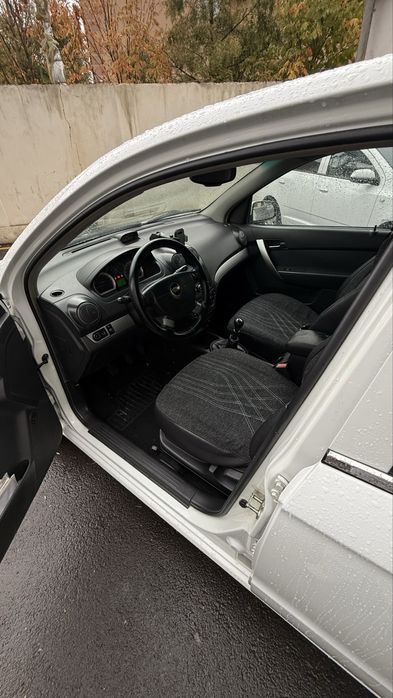 Surochno NEXI 3 2017 yil oq Xolati yaxshi! Oʻzimniki salondan xaydagan