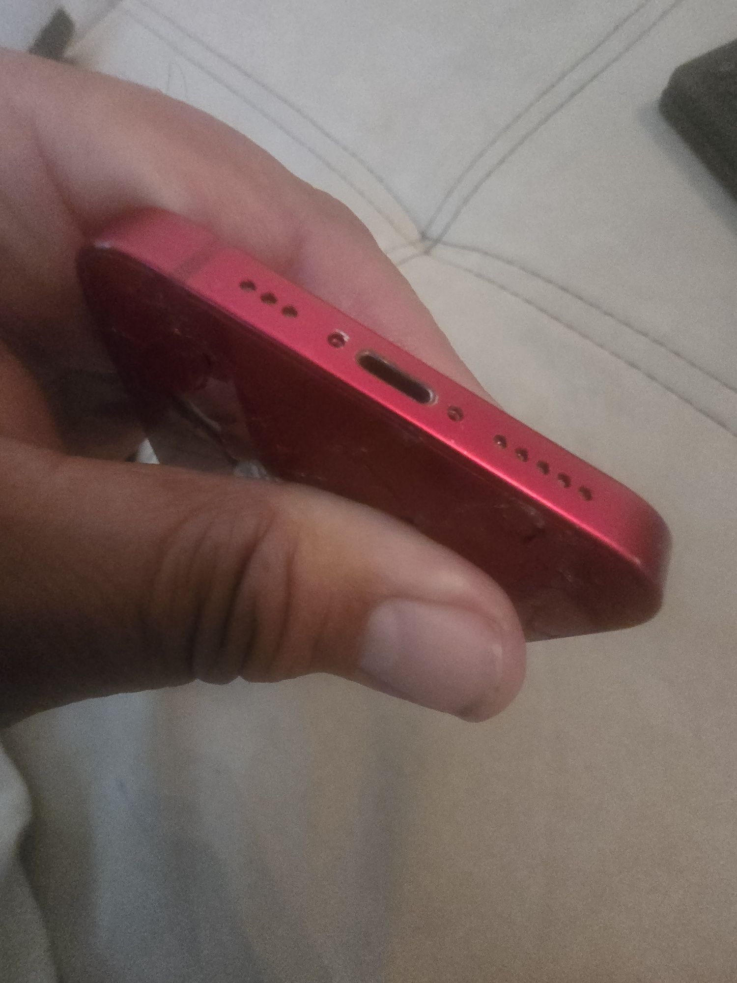 IPhone 13 за резервни части