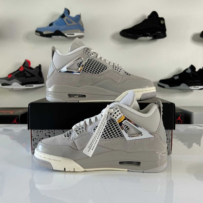 * LIVRARE GRATUITĂ* Jordan 4 Frozen Moments Metalic Grey PREMIUM!