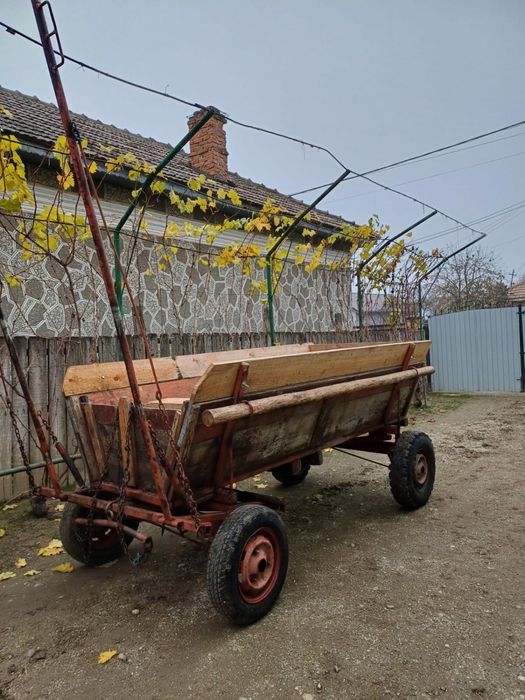 Vând Caruta în stare foarte bună