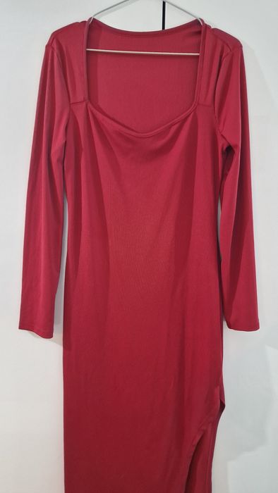 Rochie midi rosu
