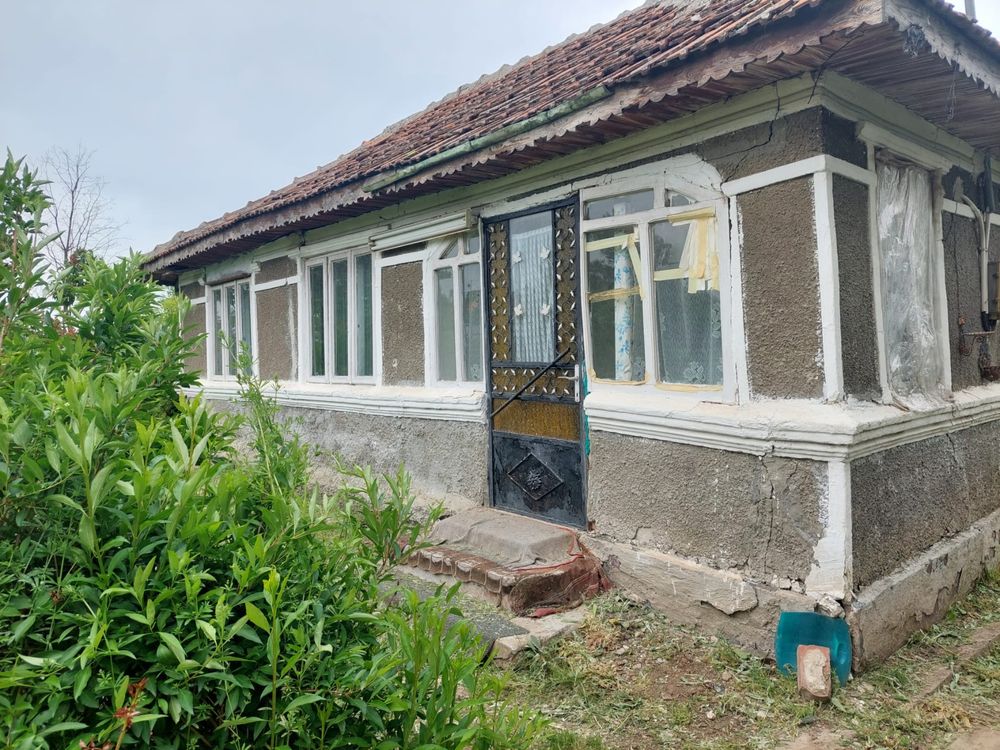 Casa de vanzare în comuna Drăgănesti, localitate Bărăitaru