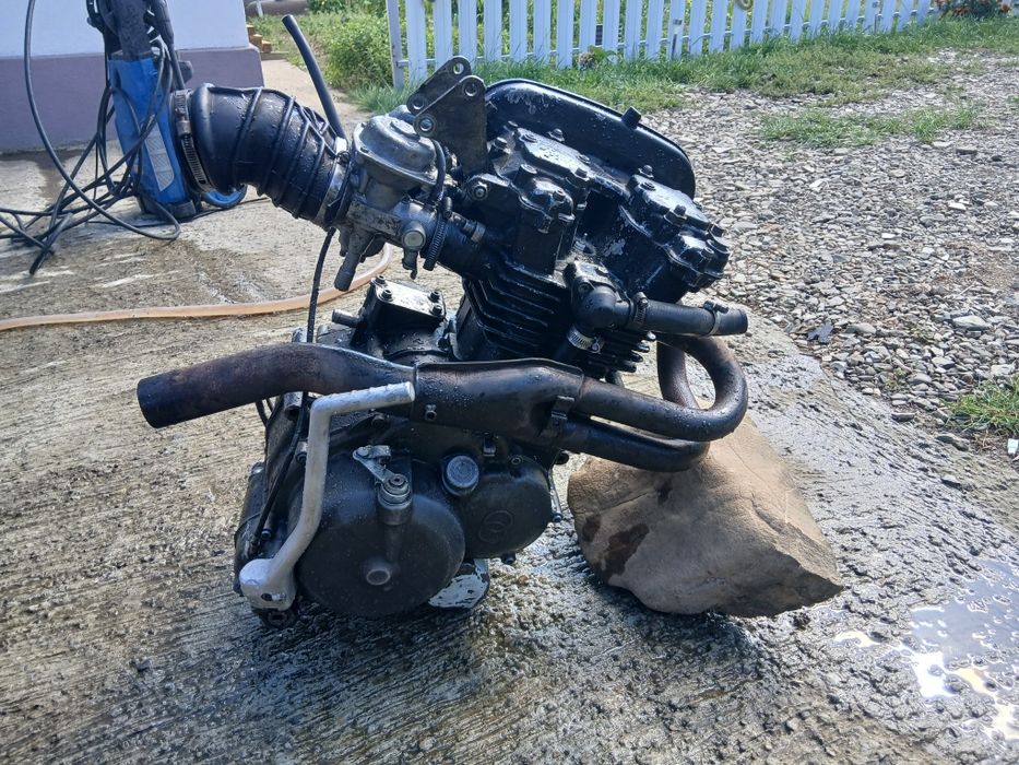 Vând/schimb motor 600cc