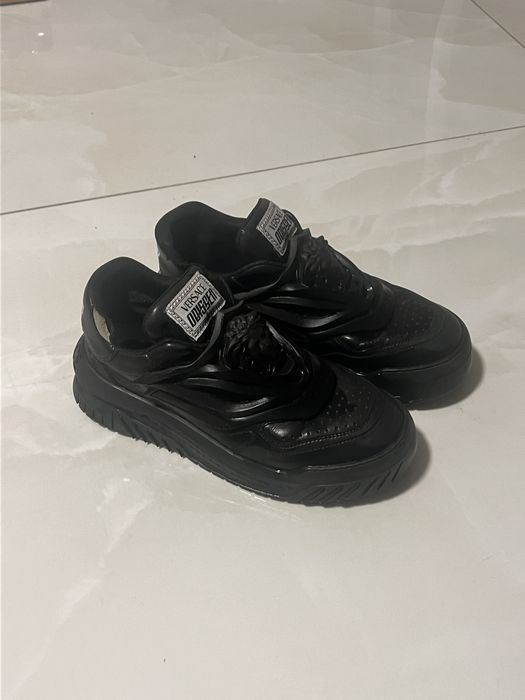 Versace odissea negri