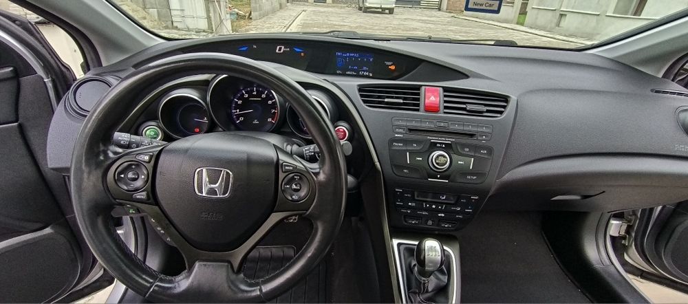 Honda Civic 1.8 i-Vtec 140 cp