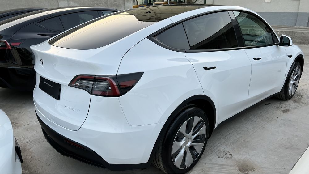 Tesla model Y в наличии на складе в Ташкенте, БЕЗ РАСТАМОЖКИ