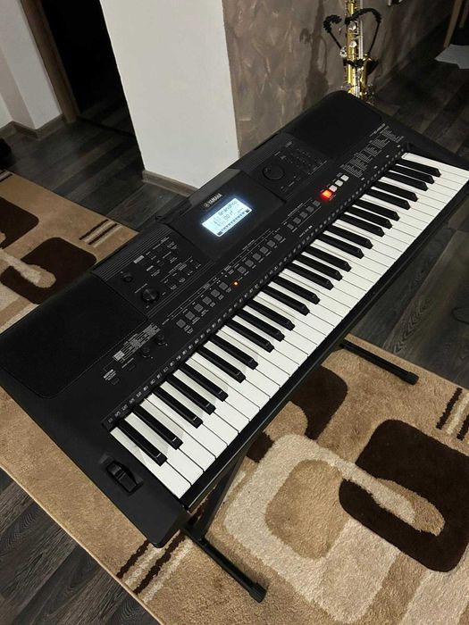 Vând orgă  Yamaha