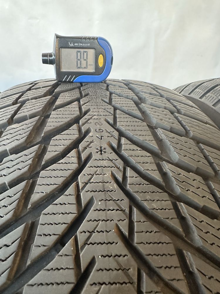 235/45/18 Nokian dot23 4броя