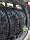 215/65 R 16 Goodyear,Continental