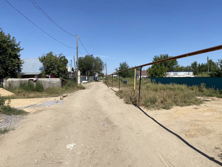 Продам участок имеется все коммуникации