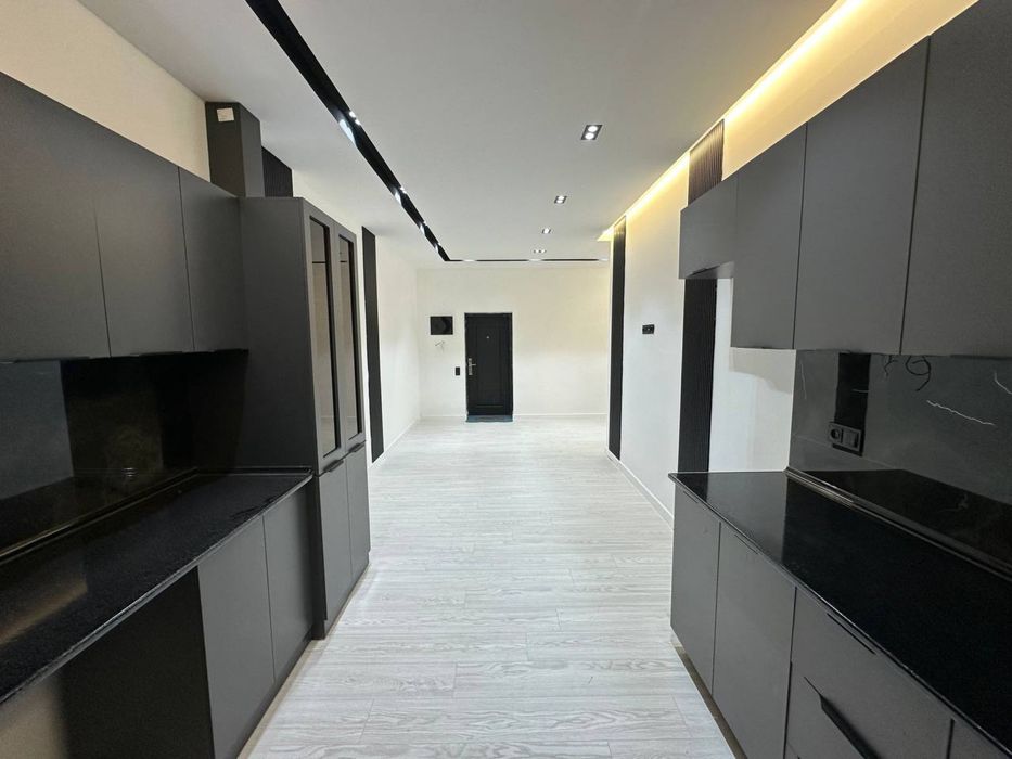 А. Навоий 31-мактаб ёнида янги қурилган дом