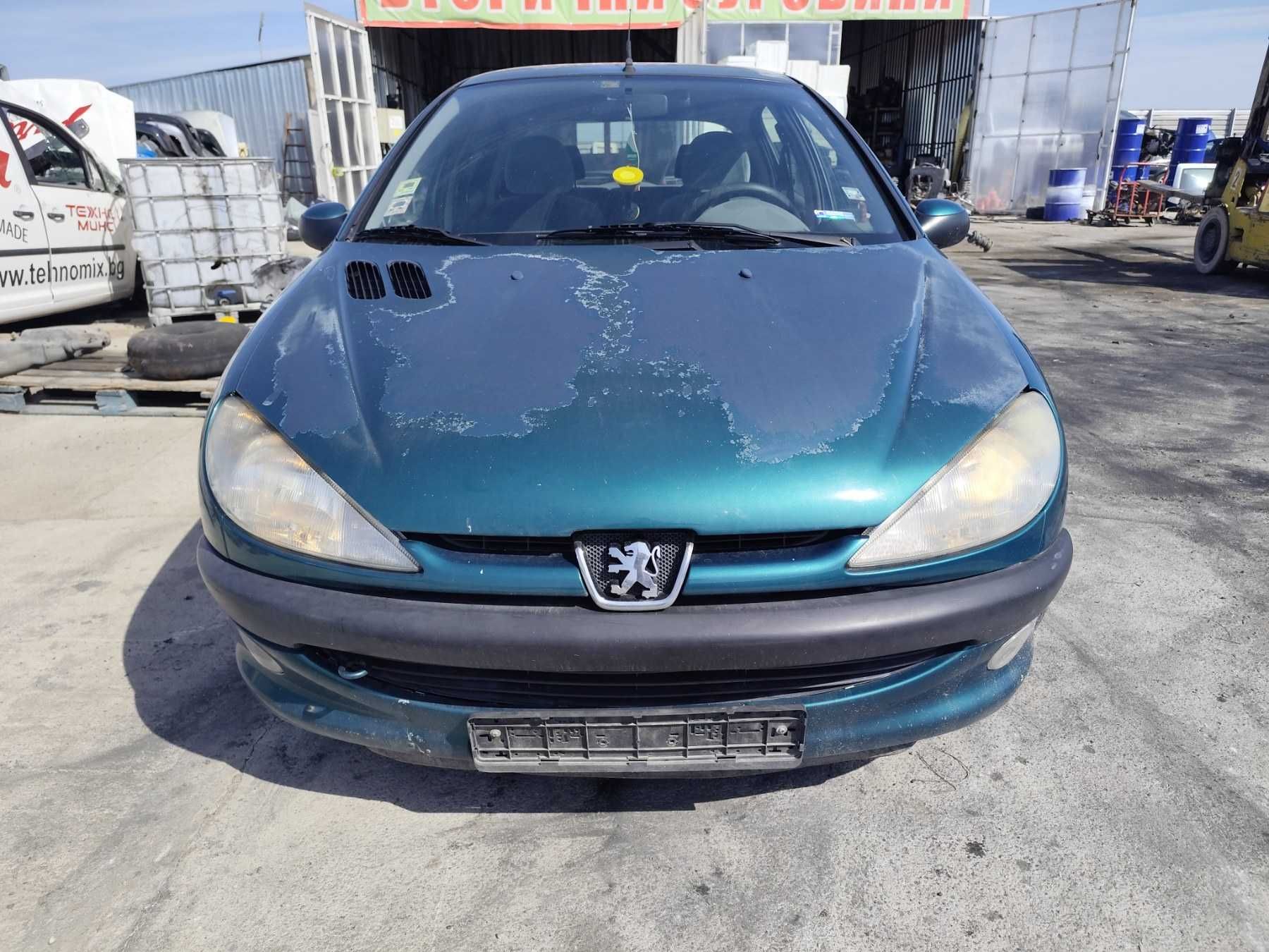 Peugeot 206 -  1.6 - 88к.с - 2000г. на части