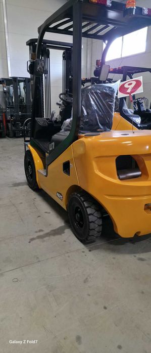 Vindem Stivuitor Diesel, Garantie 36 luni, UN FD35T- motor Mitsubishi