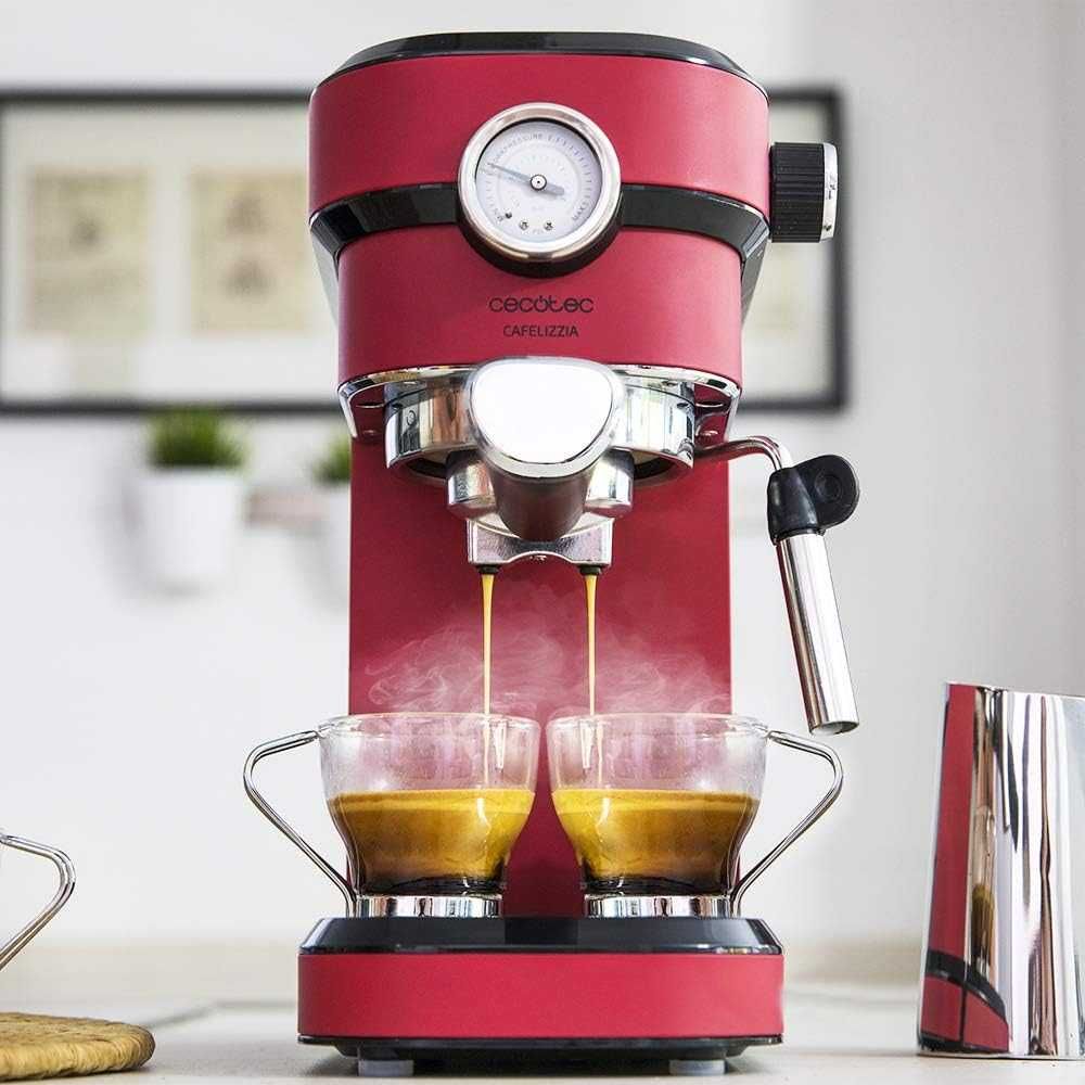 Еспресо кафемашина Cecotec Cumbia Cafelizzia 790 Pro (Червена)