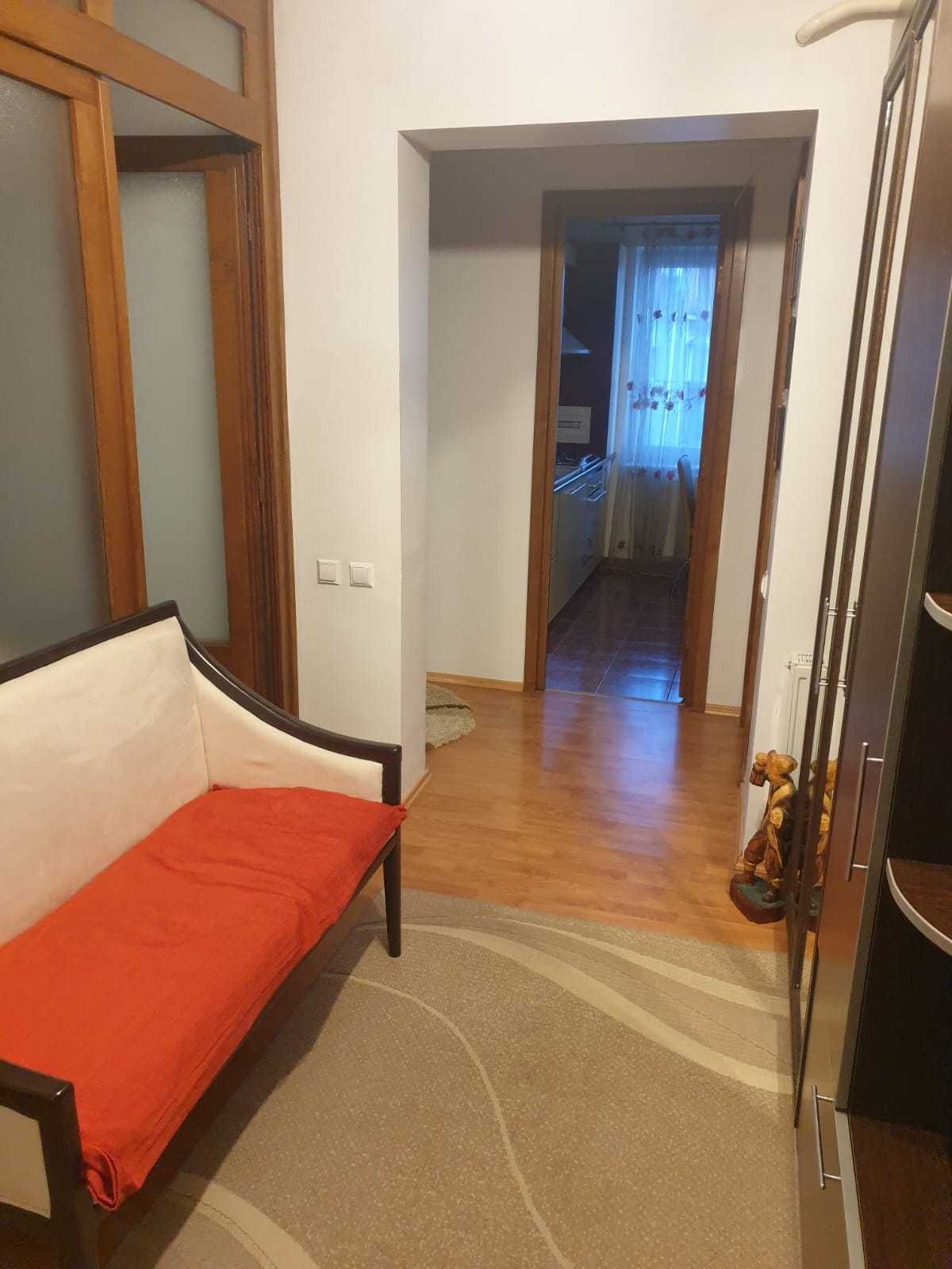 Apartament 2 camere decomandate