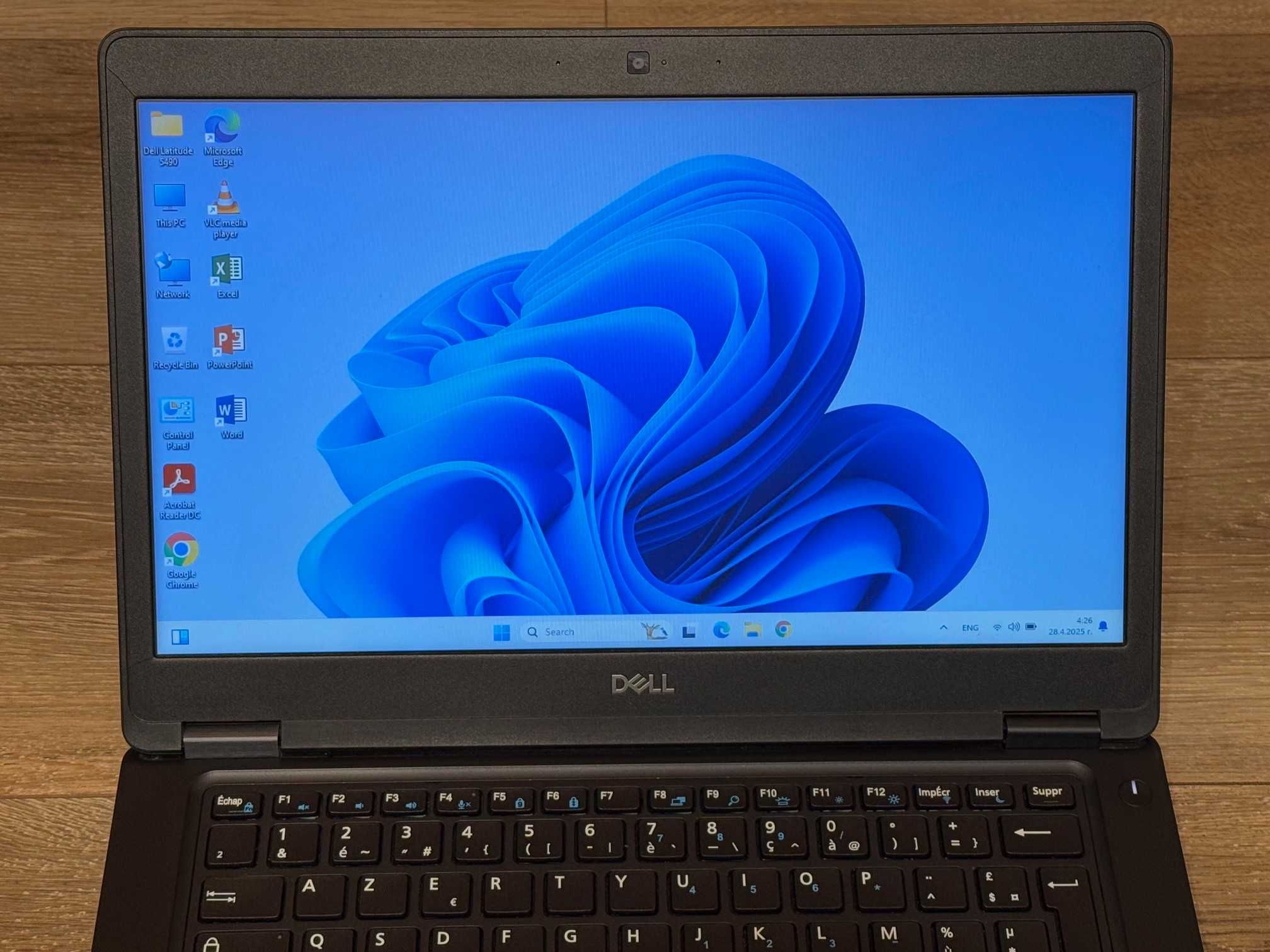 Dell Latitude 5490 отличен I5/8RAM/256SSD