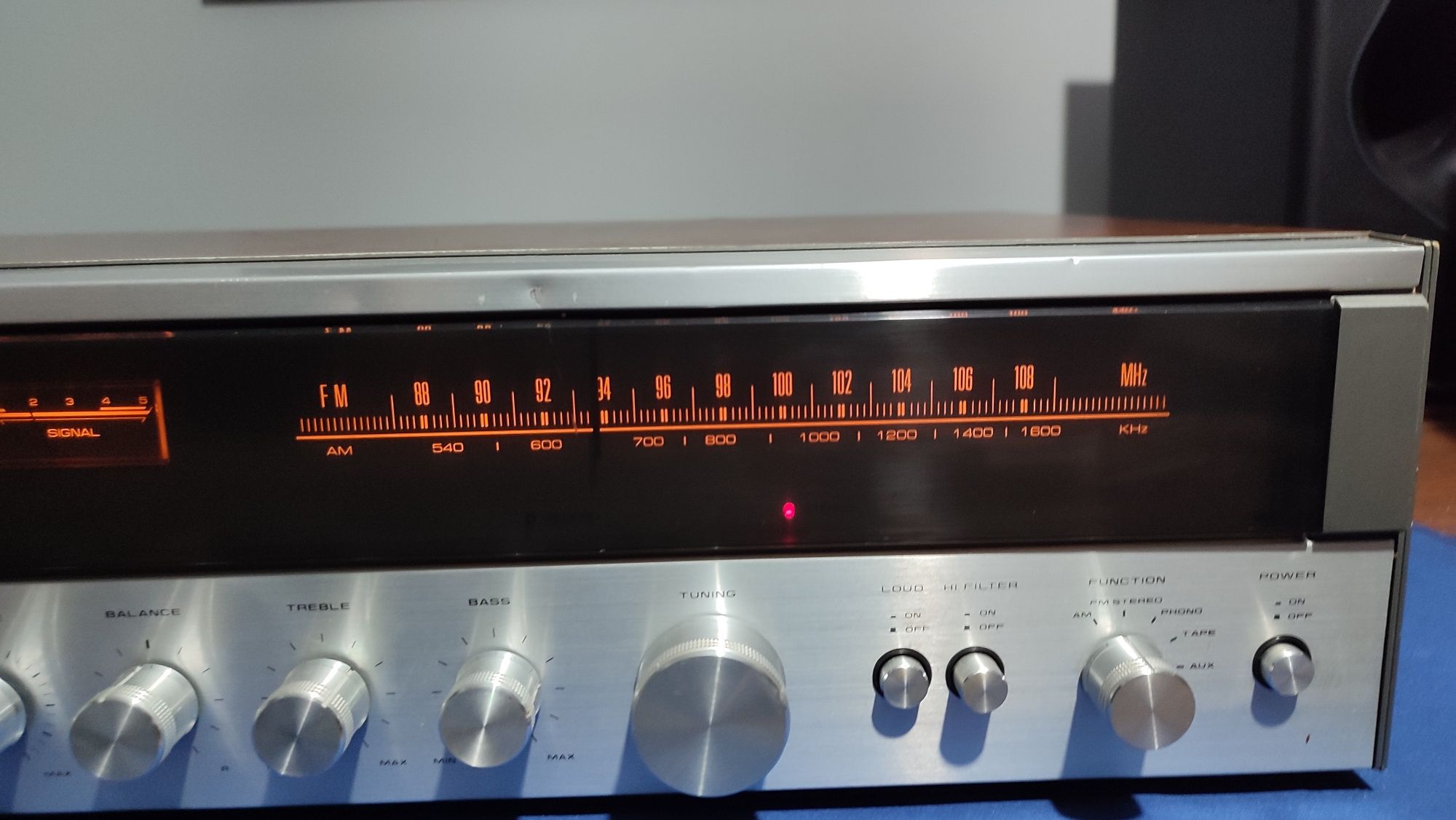 AIMOR GSC-210 Stereo Receiver vintage cu casetofon și radio