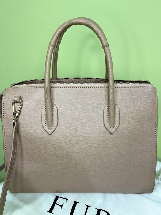 Оригинални чанта Furla Pin