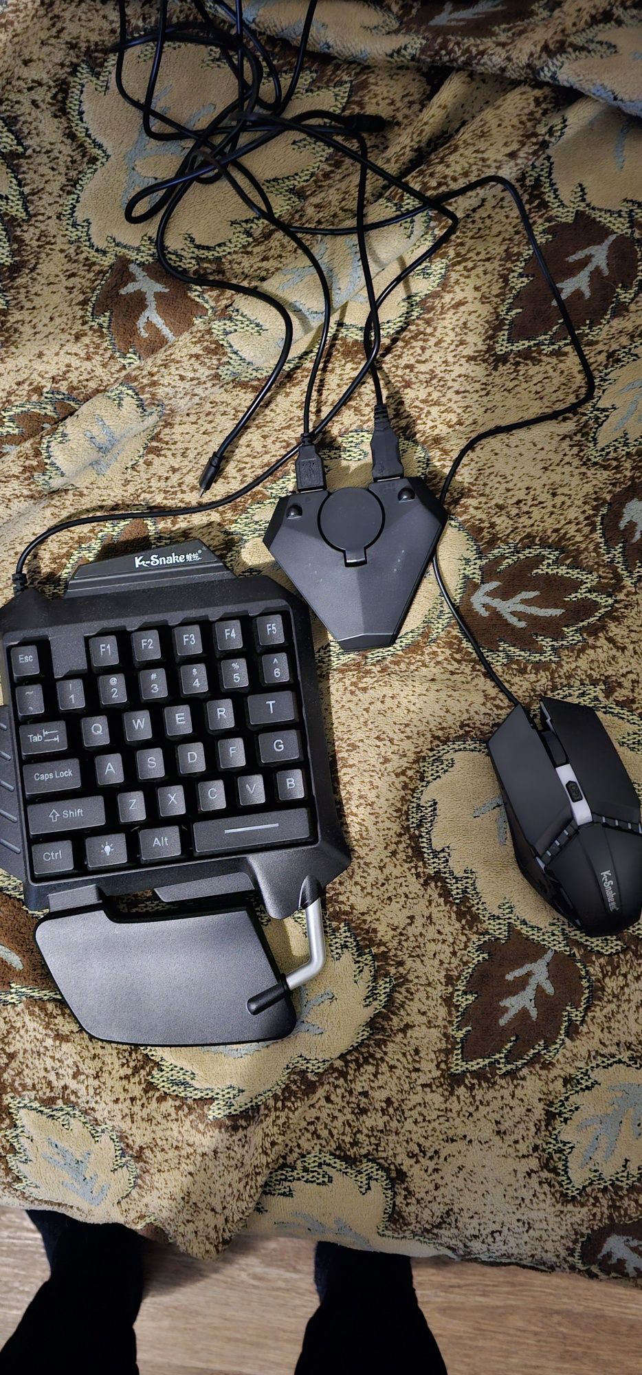 Клавиатура и мышка для телефона