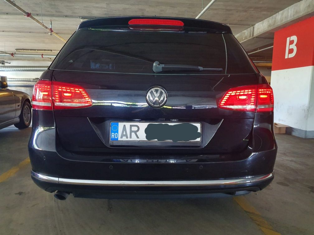 Vând Volkswagen Passat Exclusive Led + Xenon   B 7  Variant  1 . 6 TDI