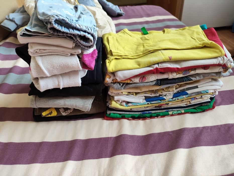 Детские вещи отдам