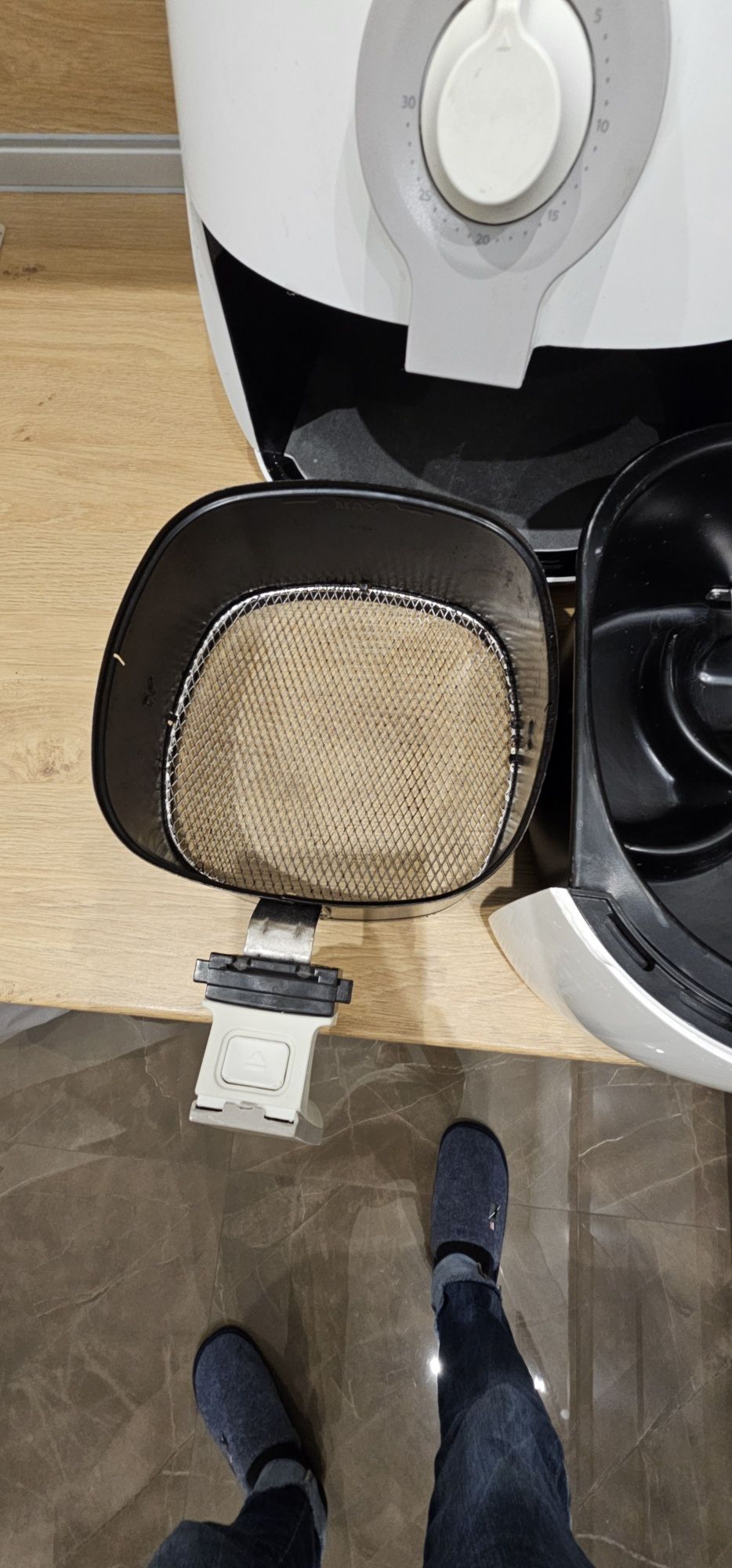 Philips Airfryer HD9216

Здравословният начин за пържене!
Уникалната т