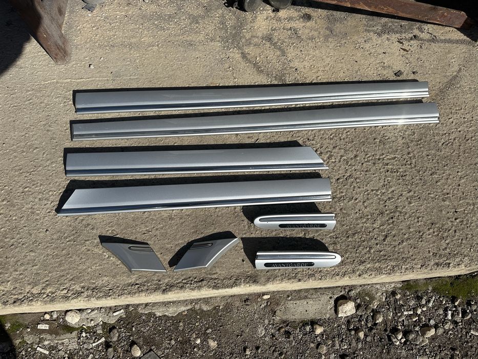 Лайсни Avantgarde комплект за Мерцедес W203 комби!!!