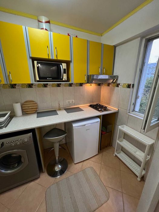 Ofer spre inchiriere Garsoniera Piata Victoriei - Titulescu, propriet.