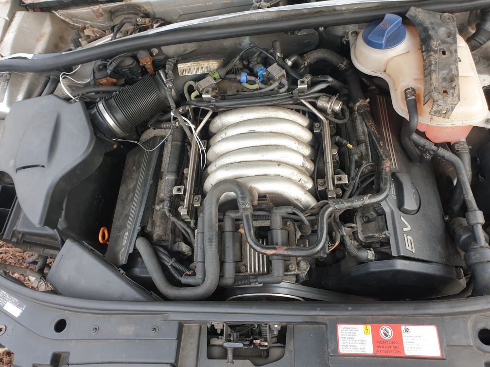 Motor 2.4 benzina v6 audi A6 c5 cutie viteze, ecu