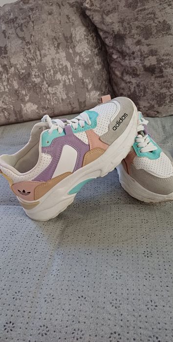 Маратонки 37 номер