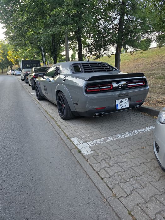 Dodge challenger  2018 pacet srt body cit