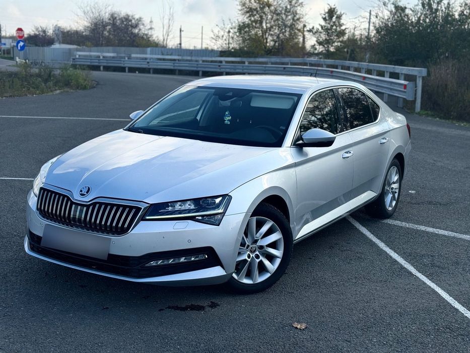 Skoda Superb Predare leasing