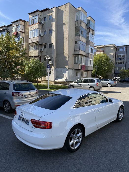 Audi A5 // Coupe // 2011 // Euro 5 // 2.0 // 170 CP