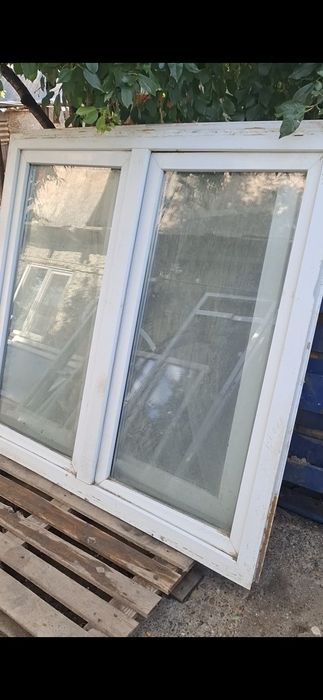 Schimb sau vând uși și geamuri termopan