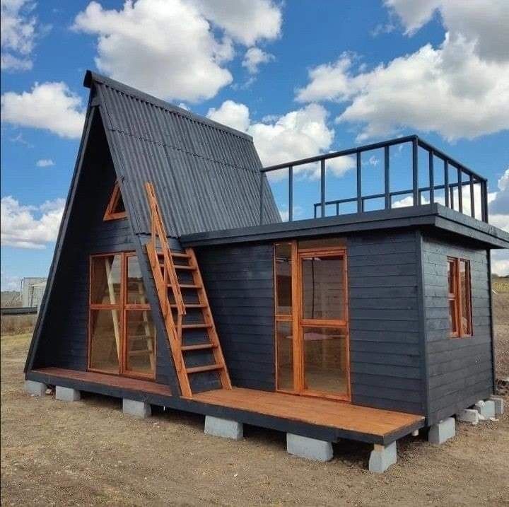 Vând cabane de lemn in forma literei A