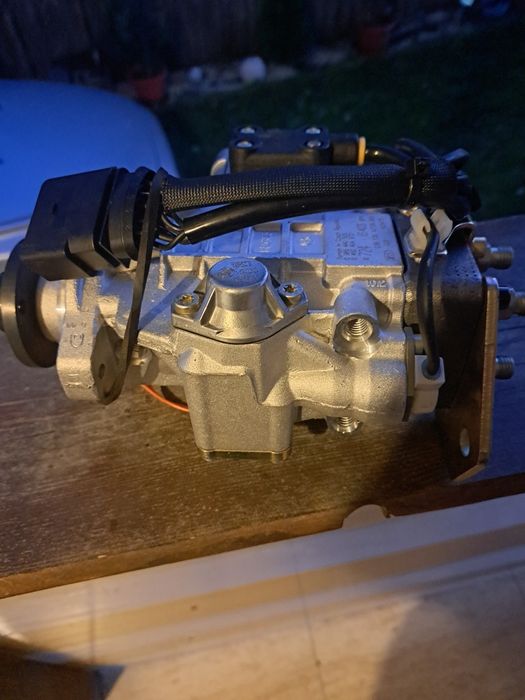 Piese auto pompa injectie