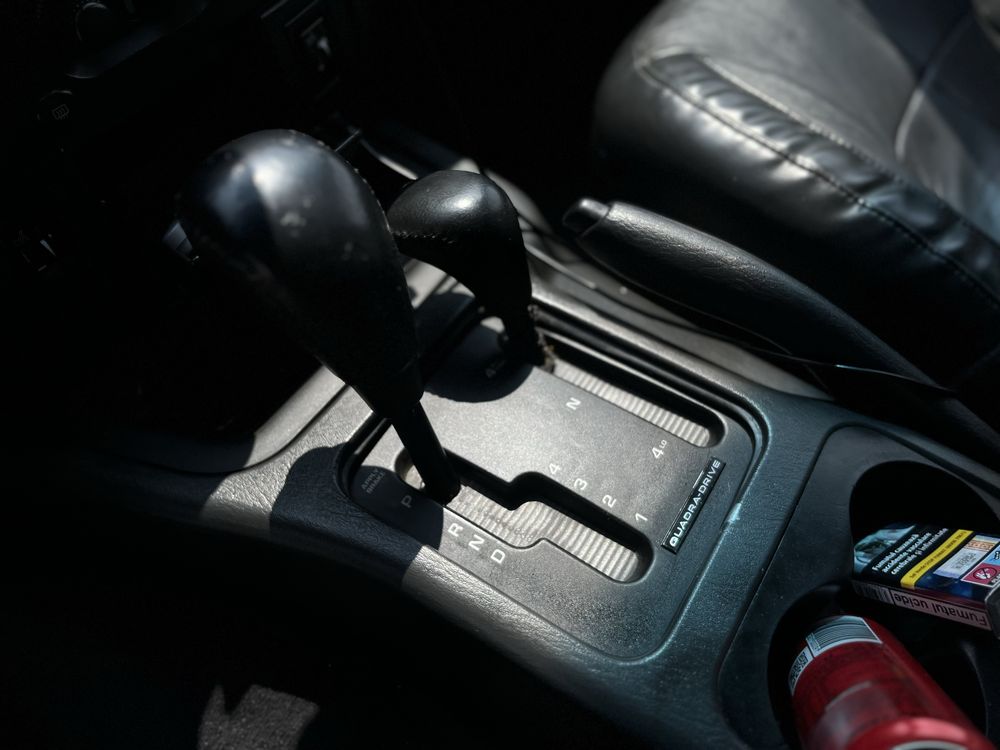 Vand/ schimb jeep grand cheroche 2.7