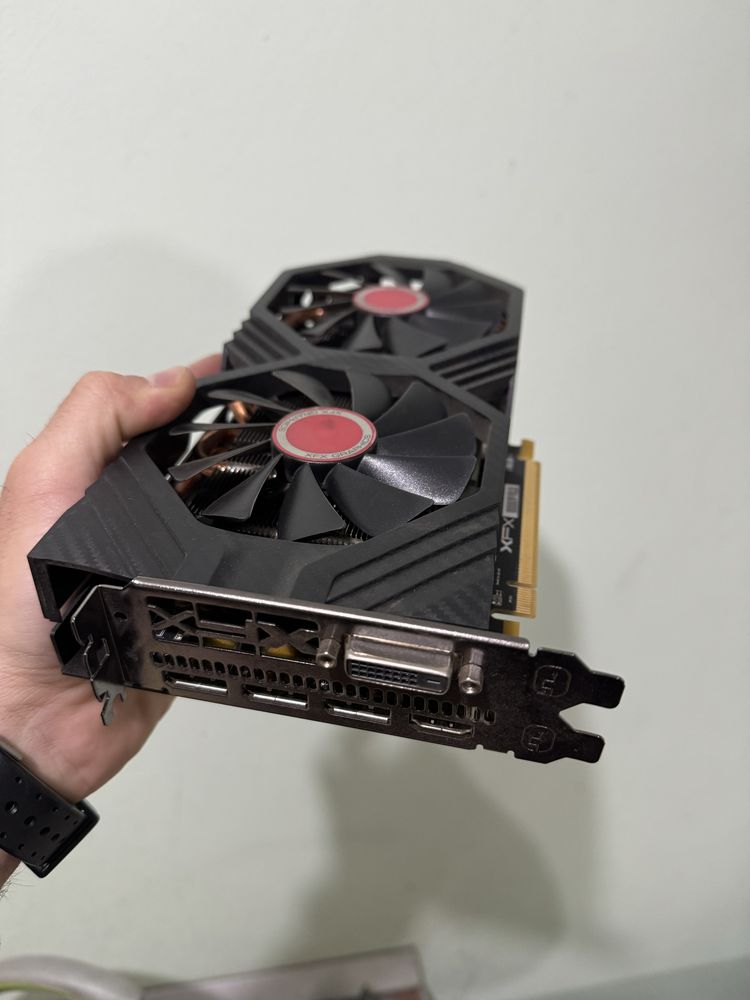 ATI Radeon RX 470X RX 480X placa baza Gigabyte H110 D3A server ssd-uri