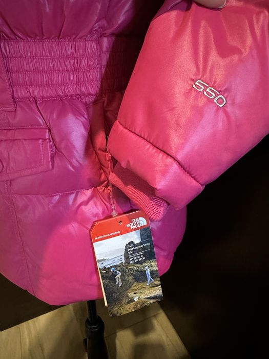 Яке NORTH FACE , пълнеж от гъши пух .