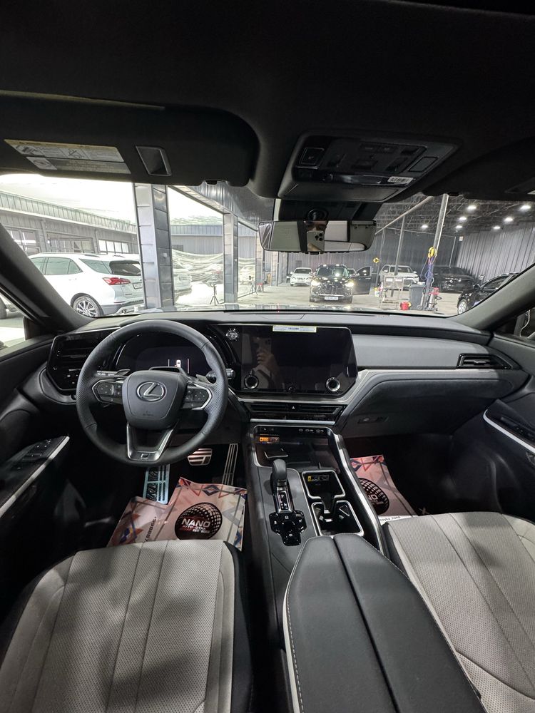 Lexus TX 500 F Sport 3