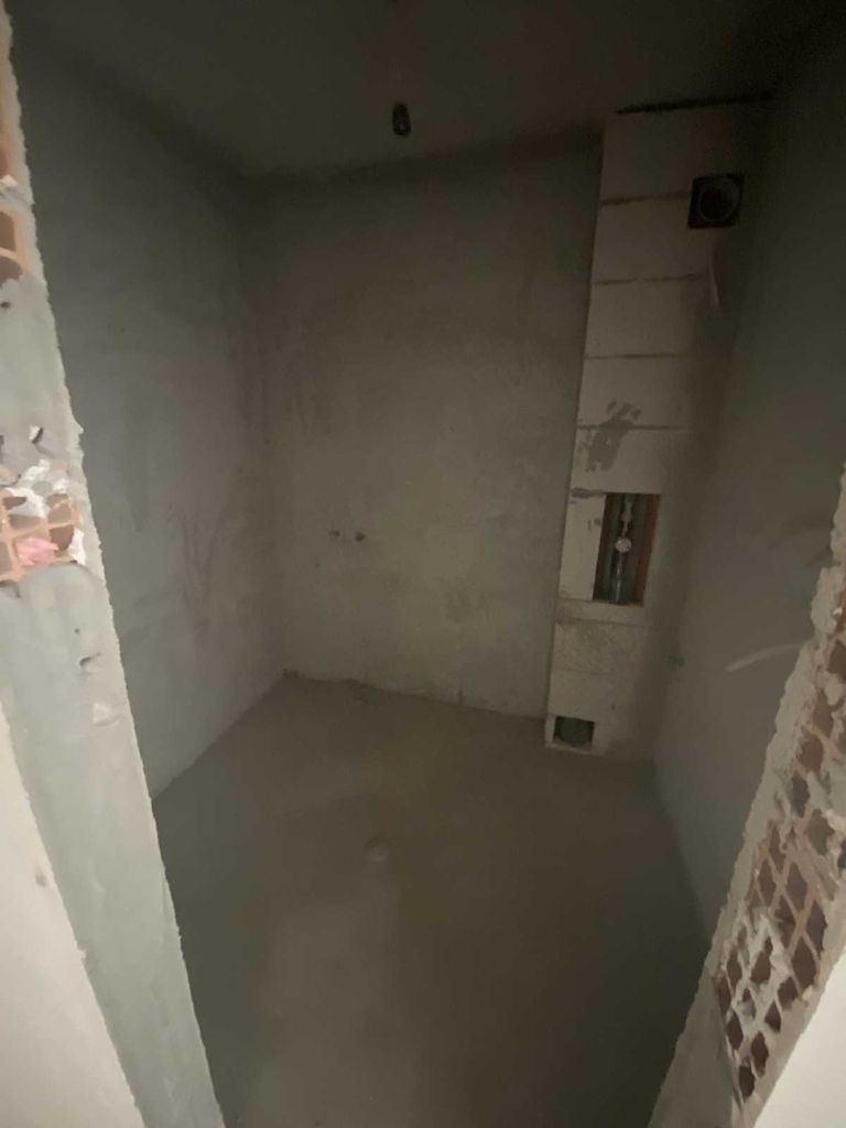 Продава се Двустаен апартамент в Пловдив, Христо Смирненски - 75 кв.м за 1096 €/кв.м - Снимка #3