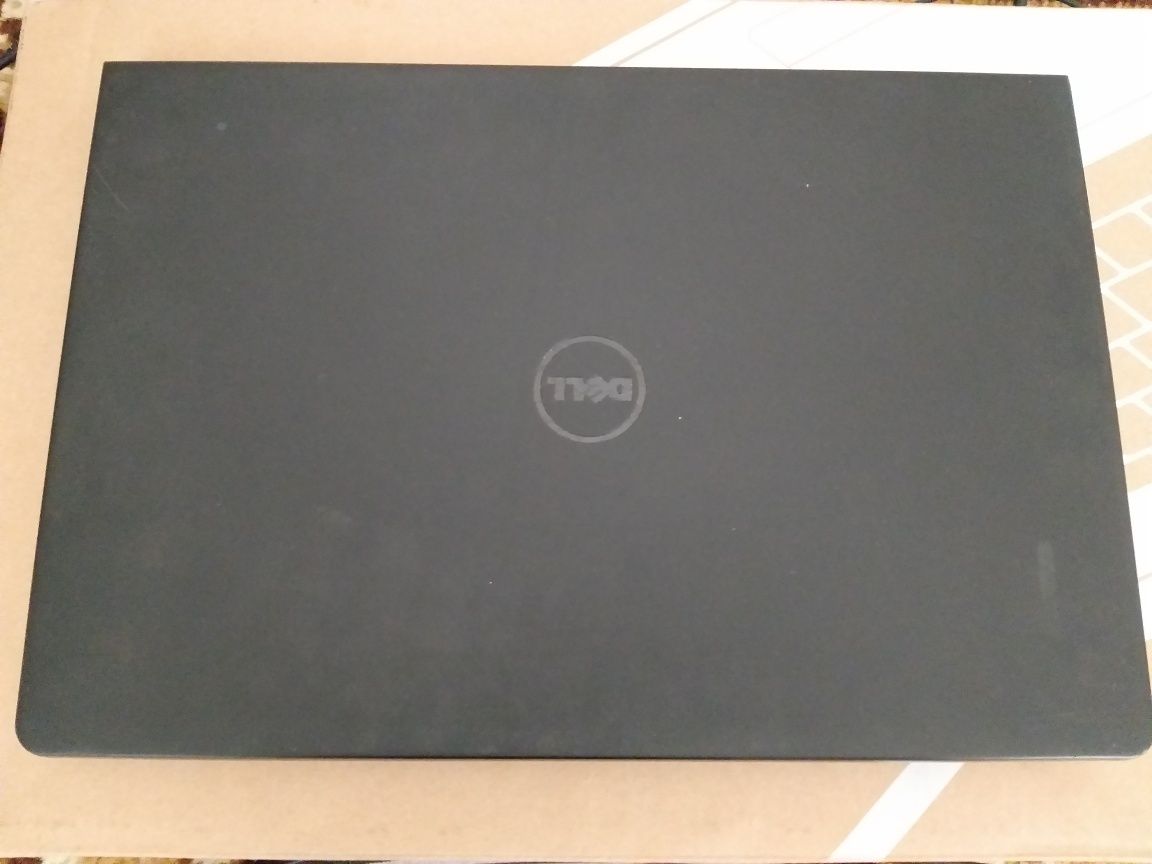 Dell inspiron 15 3558