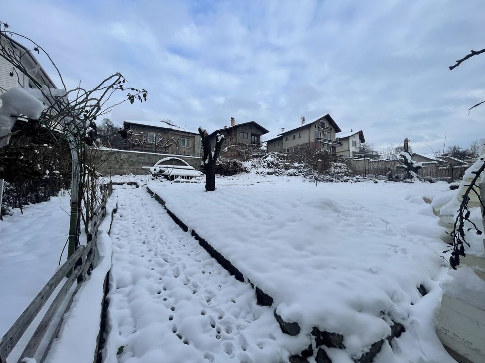 Продава къща в Перник, кв. Ралица