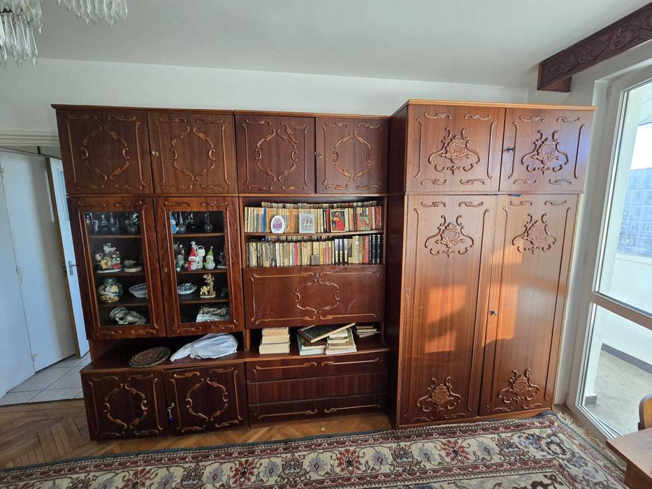 DONEZ MOBILIER Sufragerie + Dormitor