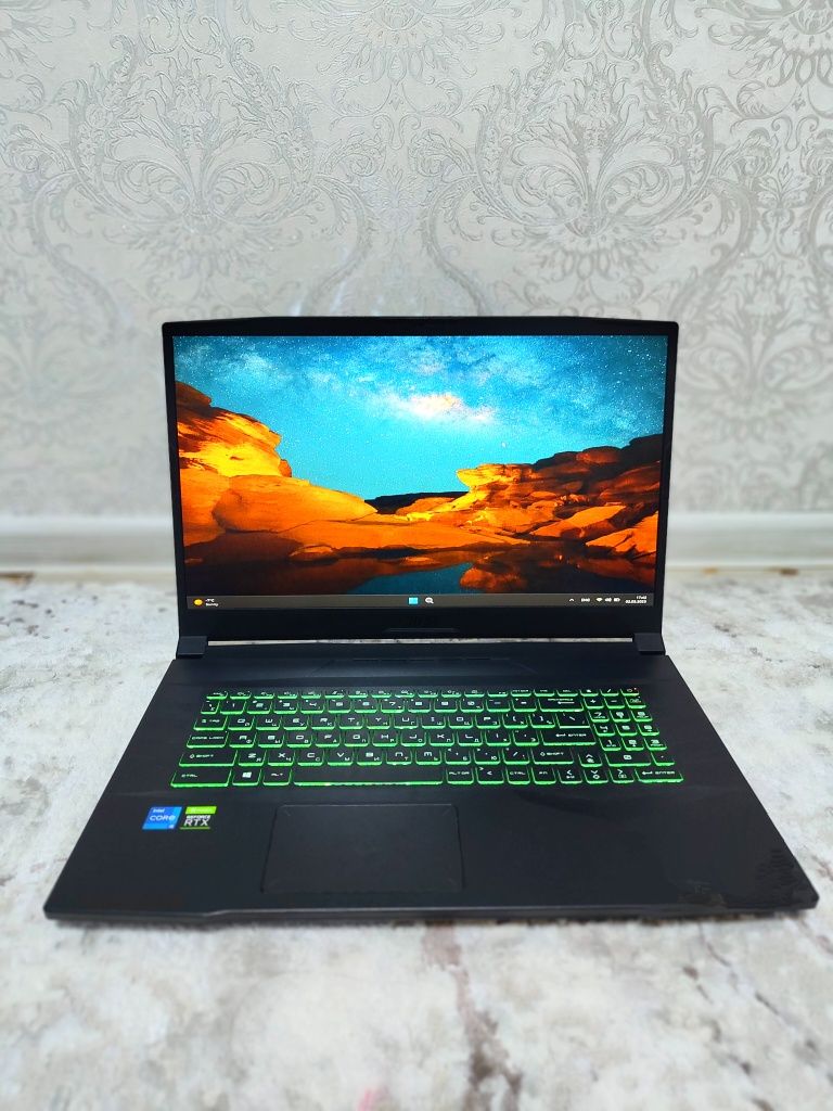 Продаю игровой ноутбук MSI Pulse GL76 11UDK