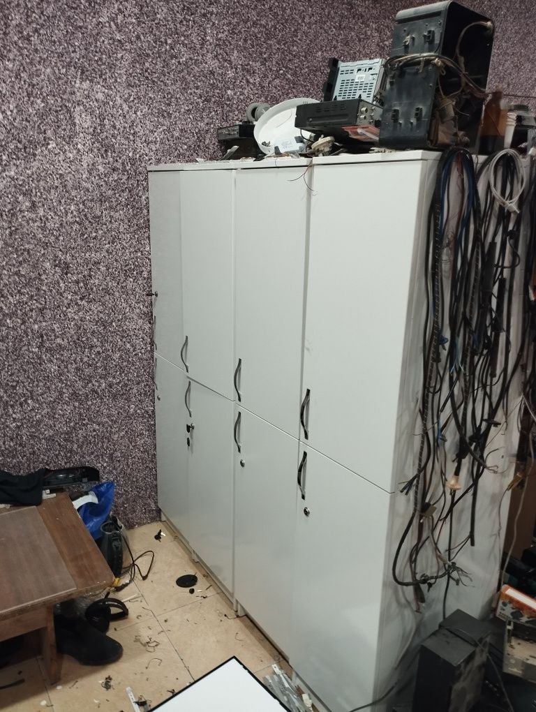 Шкаф для салона красоты