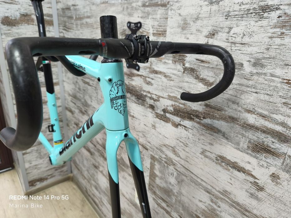 НОВ карбонов шосеен велосипед Bianchi Specialissima CV | 55