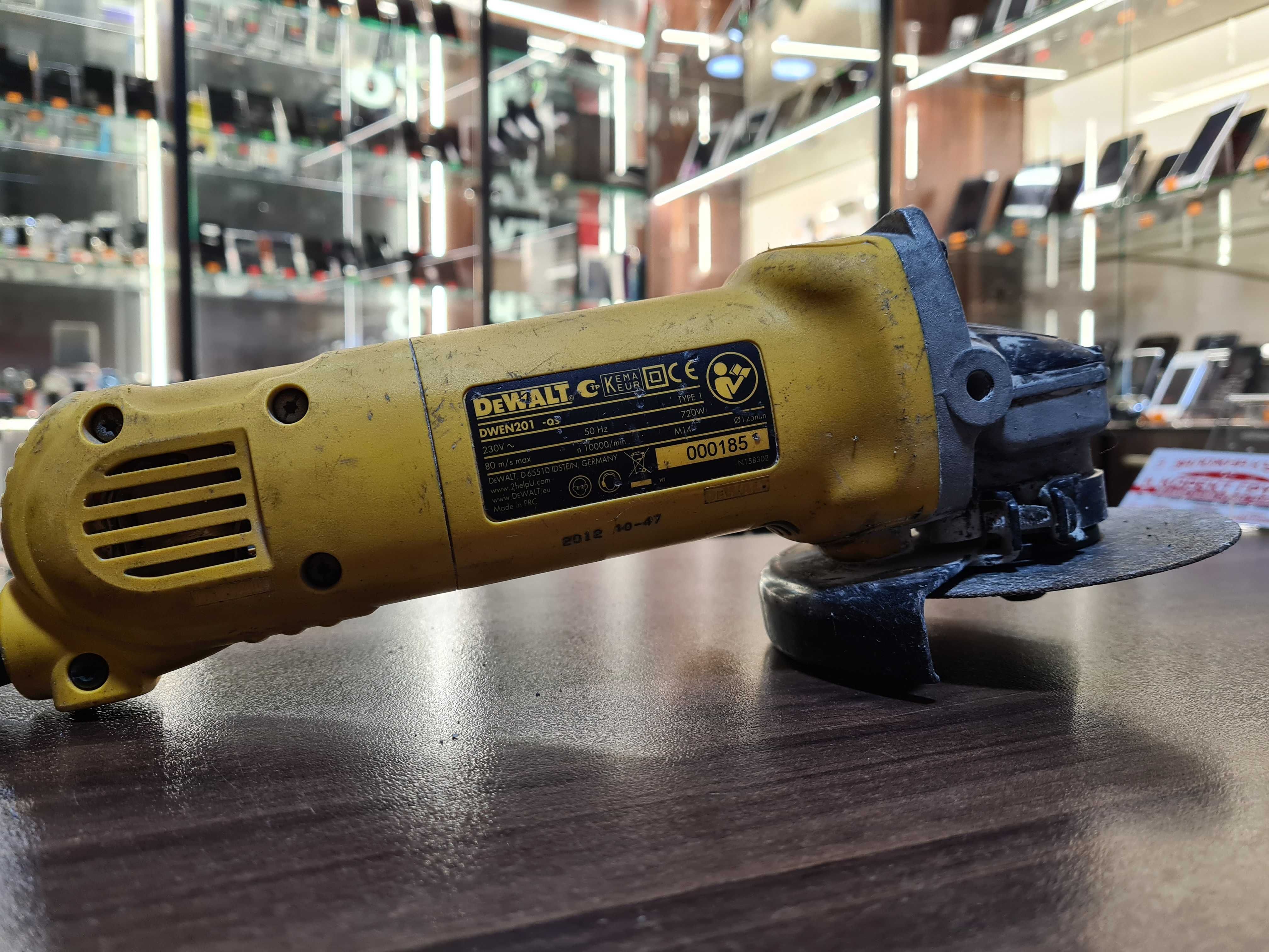 Ъглошлайф Dewalt dwen201-qs