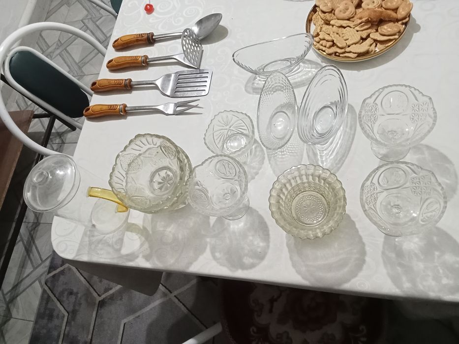 Посуда хрусталь твердые