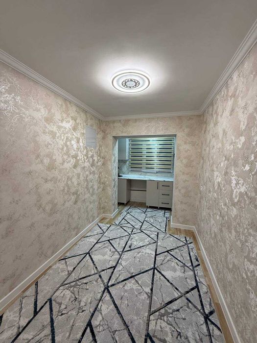 СРОЧНО !! Продается квартира в Яшнабаде 1/3/4 ( 30 кв/м ) Дубовой